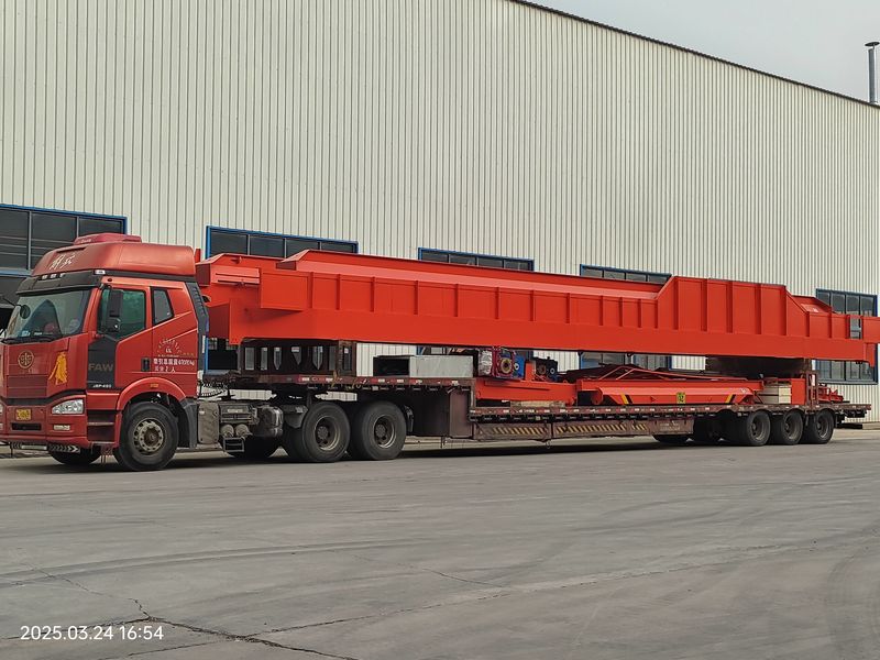 通用橋式起重機 QDXX32/5t—19.5m 電動單梁橋式起重機 2臺 LD10t—16.5m 制作完成，發(fā)往河北石家莊交付客戶使用。